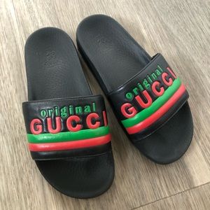 Gucci Children’s Rubber Slides